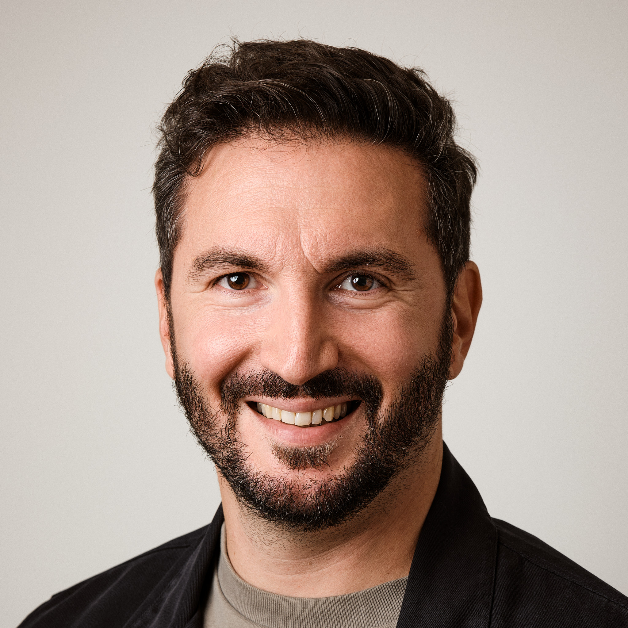 Amir Fararos